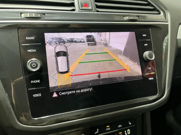 Volkswagen Tiguan II Рестайлинг с пробегом 2021 года, цена 2 775 000 рублей, 122566 км, внедорожник, Автокод Объявления