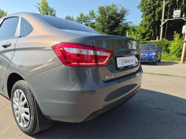 Lada (ВАЗ) Vesta I с пробегом 2022 года, цена 1 250 000 рублей, 69133 км, седан, Автокод Объявления