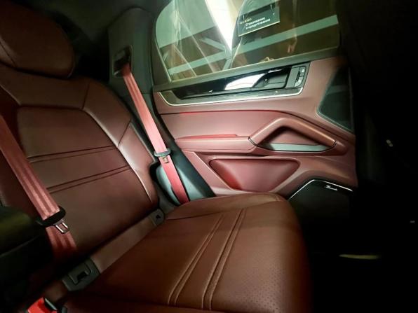 Porsche Cayenne III Рестайлинг с пробегом 2025 года, цена 16 666 000 рублей, 1500 км, внедорожник, Автокод Объявления