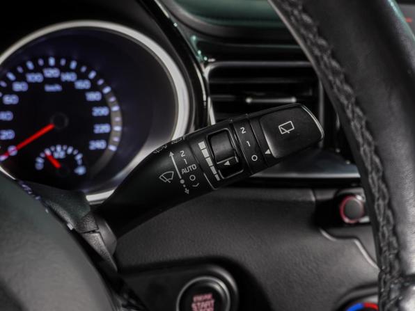 Kia Ceed III с пробегом 2019 года, цена 1 799 000 рублей, 115300 км, универсал, Автокод Объявления