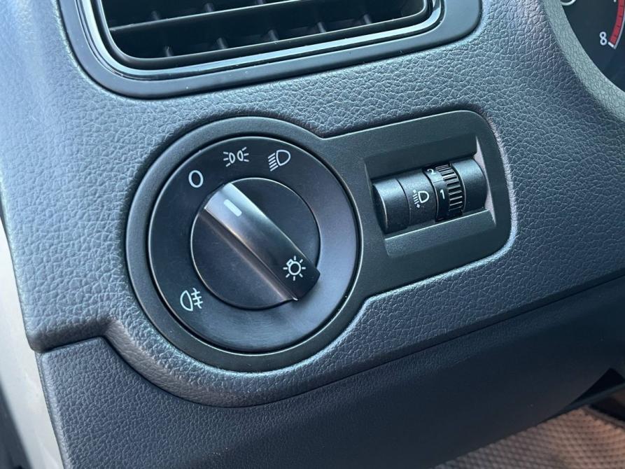 Volkswagen Polo V Рестайлинг Стерлитамак  - изображение 20