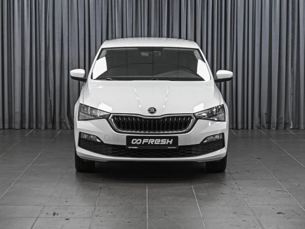 Skoda Rapid II с пробегом 2020 года, цена 1 445 000 рублей, 160012 км, лифтбек, Автокод Объявления