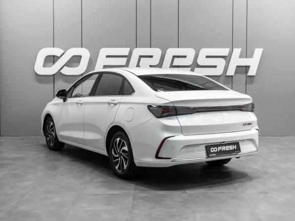 BAIC U5 Plus с пробегом 2023 года, цена 1 249 000 рублей, 54118 км, седан, Автокод Объявления
