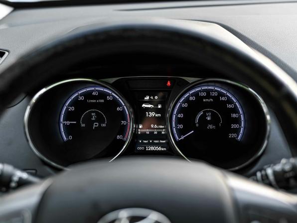 Hyundai ix35 I Рестайлинг с пробегом 2014 года, цена 1 399 000 рублей, 127973 км, внедорожник, Автокод Объявления