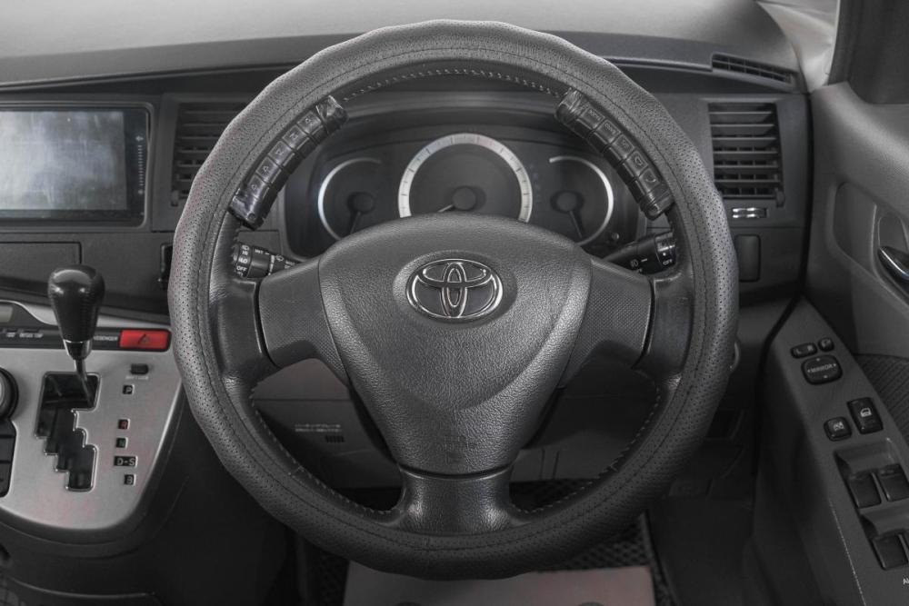 Toyota ISis I Рестайлинг Кемерово  - изображение 16