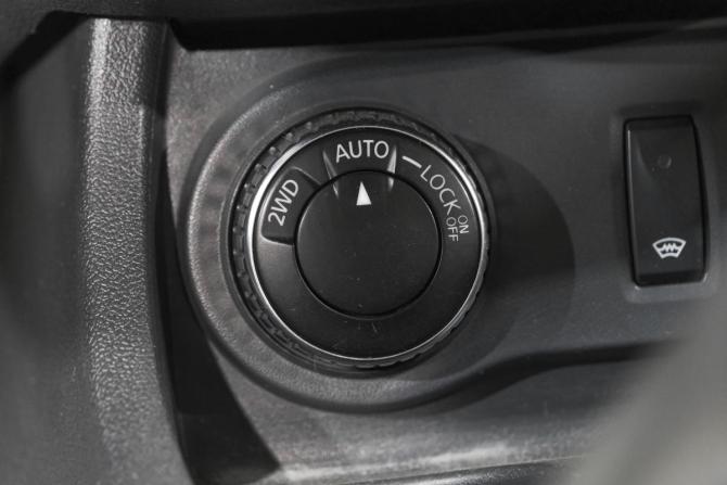 Renault Duster I Рестайлинг с пробегом 2020 года, цена 1 359 000 рублей, 189000 км, внедорожник, Автокод Объявления