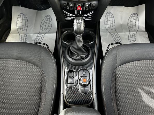 Mini Countryman II с пробегом 2019 года, цена 1 598 000 рублей, 167000 км, внедорожник, Автокод Объявления