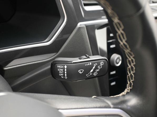 Volkswagen Tiguan II Рестайлинг с пробегом 2023 года, цена 3 580 000 рублей, 67200 км, внедорожник, Автокод Объявления
