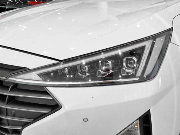 Hyundai Elantra VI (AD) Рестайлинг с пробегом 2019 года, цена 1 950 000 рублей, 48718 км, седан, Автокод Объявления