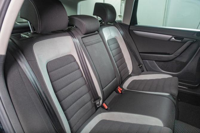 Volkswagen Passat B7 с пробегом 2014 года, цена 1 239 000 рублей, 83000 км, универсал, Автокод Объявления