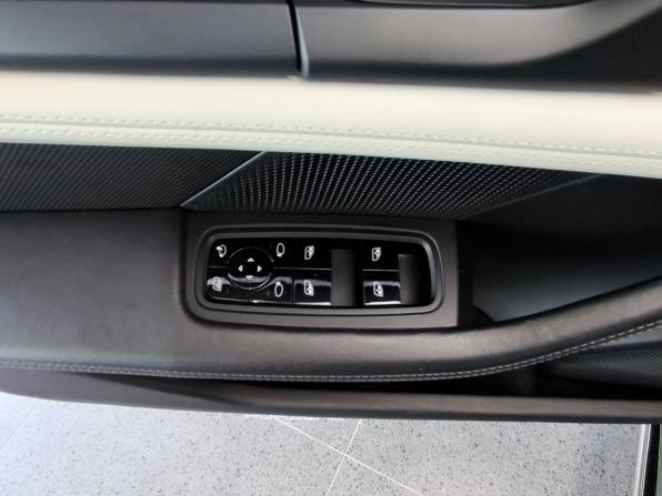 Porsche Taycan I с пробегом 2021 года, цена 8 790 000 рублей, 21448 км, седан, Автокод Объявления