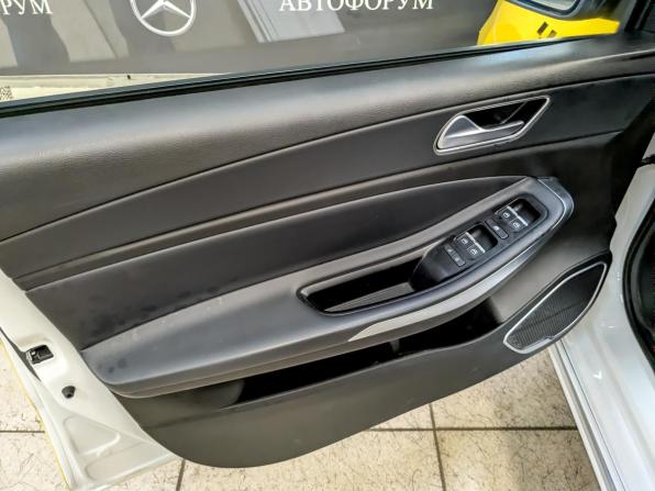 Omoda S5 с пробегом 2024 года, цена 1 165 000 рублей, 74957 км, седан, Автокод Объявления