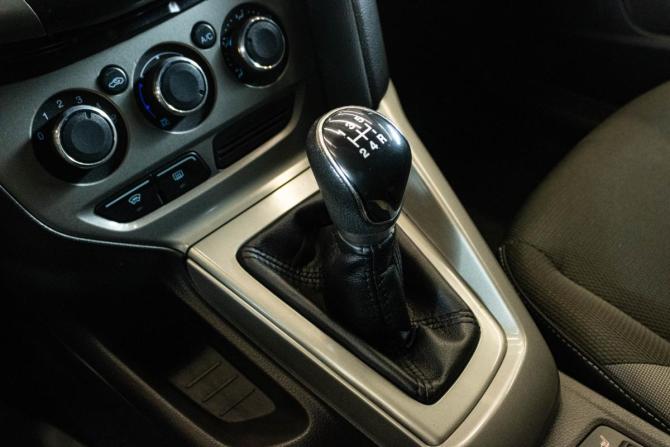Ford Focus III с пробегом 2013 года, цена 800 000 рублей, 174185 км, седан, Автокод Объявления
