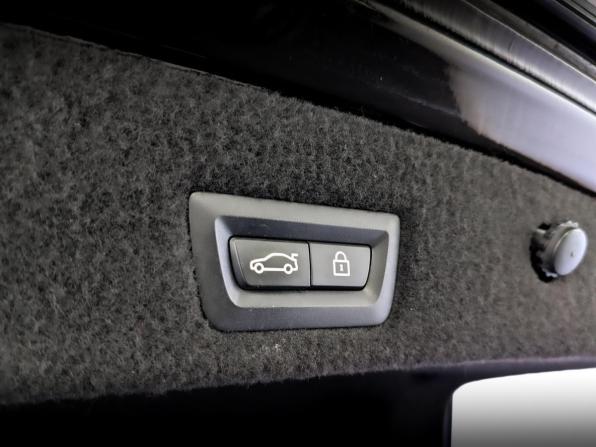 BMW 7 серии VI (G11/G12) Рестайлинг с пробегом 2020 года, цена 5 145 000 рублей, 82968 км, седан, Автокод Объявления