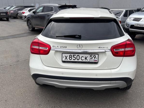 Mercedes-Benz GLA I (X156) с пробегом 2015 года, цена 1 999 000 рублей, 129450 км, внедорожник, Автокод Объявления