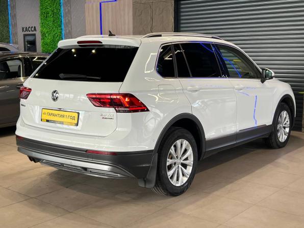 Volkswagen Tiguan II с пробегом 2017 года, цена 2 820 000 рублей, 93031 км, внедорожник, Автокод Объявления