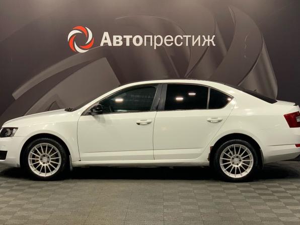 Skoda Octavia III (A7) с пробегом 2016 года, цена 915 000 рублей, 285508 км, лифтбек, Автокод Объявления