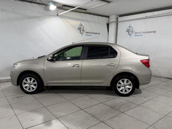 Renault Logan II Рестайлинг с пробегом 2018 года, цена 979 800 рублей, 160000 км, седан, Автокод Объявления