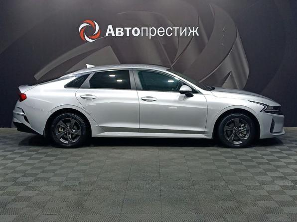 Kia K5 III с пробегом 2021 года, цена 2 080 000 рублей, 128400 км, седан, Автокод Объявления