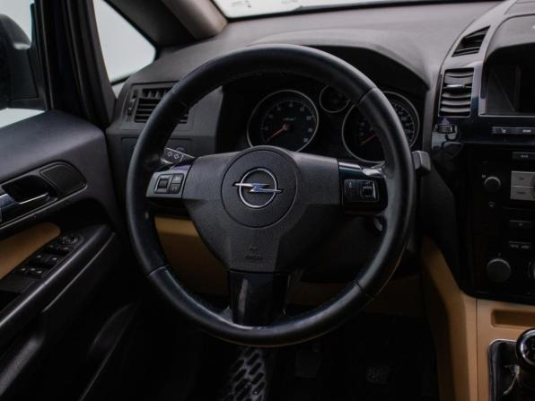 Opel Zafira B Рестайлинг с пробегом 2011 года, цена 413 000 рублей, 513240 км, компактвэн, Автокод Объявления