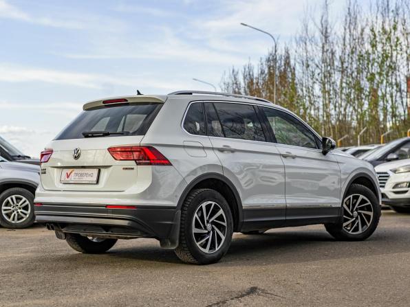 Volkswagen Tiguan II с пробегом 2018 года, цена 2 650 000 рублей, 112442 км, внедорожник, Автокод Объявления