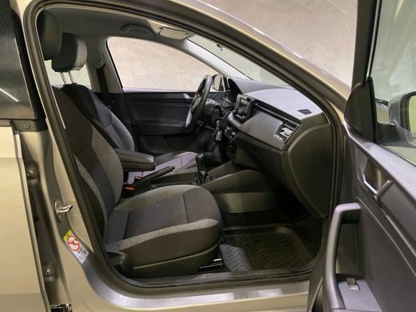 Skoda Rapid II с пробегом 2021 года, цена 1 399 000 рублей, 51410 км, лифтбек, Автокод Объявления