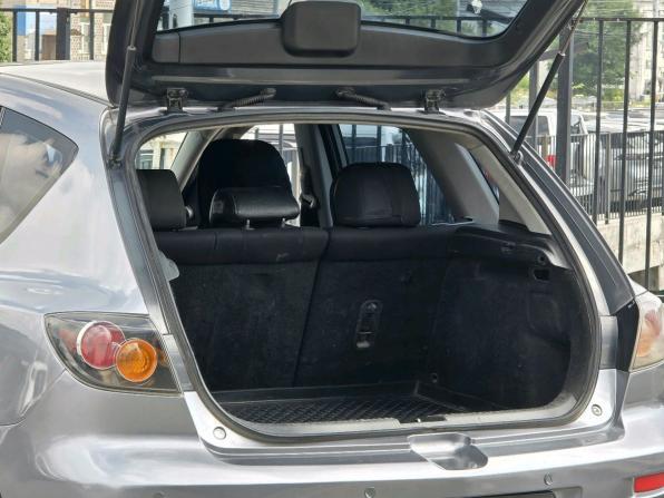 Mazda 3 I (BK) с пробегом 2004 года, цена 390 000 рублей, 331538 км, хэтчбек, Автокод Объявления