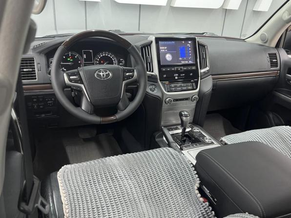 Toyota Land Cruiser 200 Series Рестайлинг 2 с пробегом 2015 года, цена 6 850 000 рублей, 132955 км, внедорожник, Автокод Объявления
