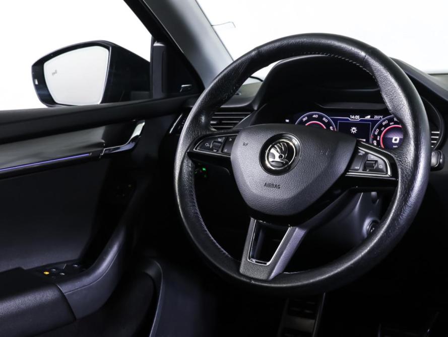 Skoda Octavia III (A7) Рестайлинг Москва  - изображение 14