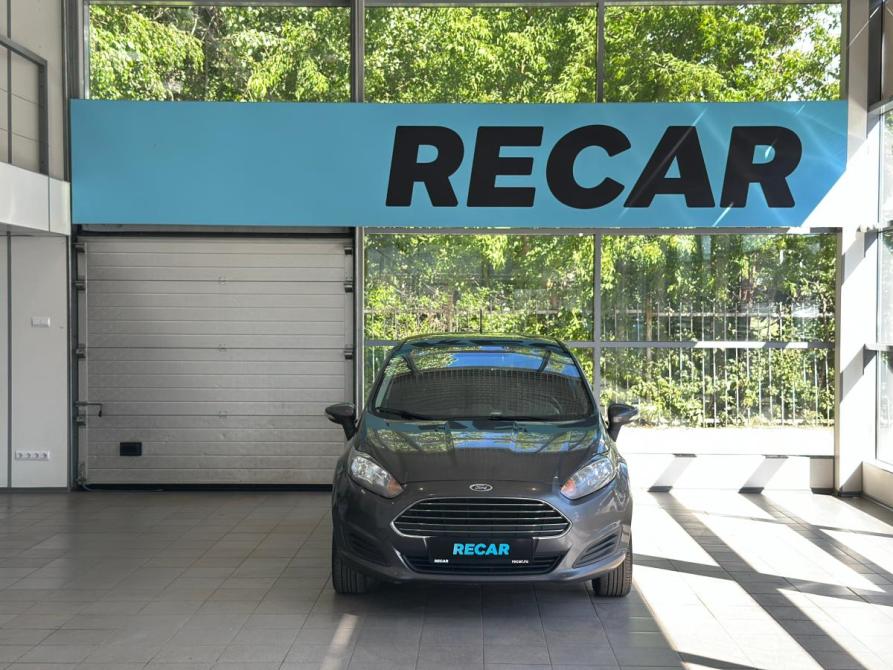 Ford Fiesta Mk6 Рестайлинг Санкт-Петербург  - изображение 8