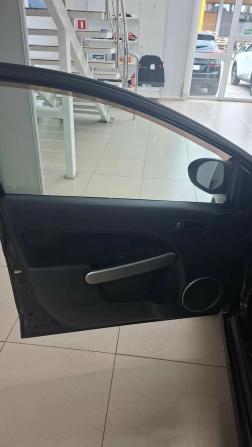 Mazda 2 II (DE) с пробегом 2008 года, цена 625 000 рублей, 168800 км, хэтчбек, Автокод Объявления