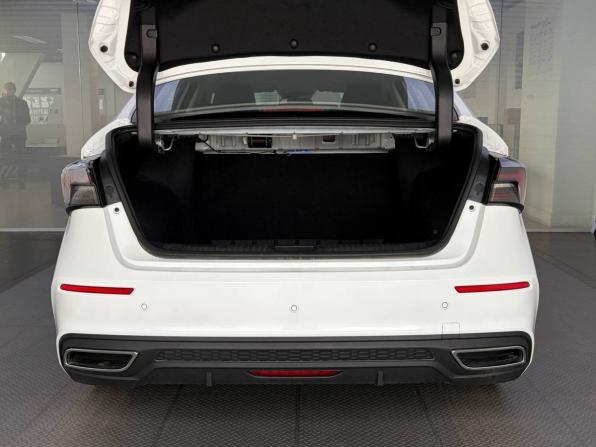 Omoda S5 с пробегом 2024 года, цена 1 629 000 рублей, 21648 км, седан, Автокод Объявления