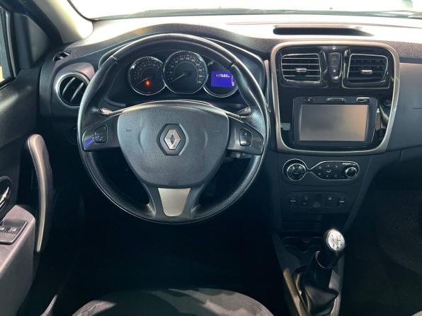 Renault Sandero II с пробегом 2014 года, цена 960 000 рублей, 117579 км, хэтчбек, Автокод Объявления