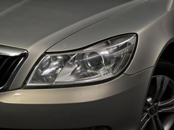 Skoda Octavia II (A5) Рестайлинг с пробегом 2013 года, цена 659 000 рублей, 212239 км, лифтбек, Автокод Объявления