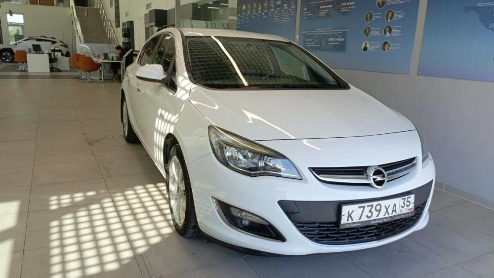 Opel Astra J Рестайлинг Вологда  - изображение 6