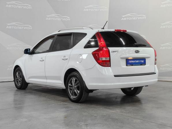 Kia Ceed I Рестайлинг с пробегом 2011 года, цена 865 000 рублей, 173095 км, универсал, Автокод Объявления