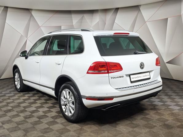 Volkswagen Touareg II Рестайлинг с пробегом 2015 года, цена 2 600 000 рублей, 123032 км, внедорожник, Автокод Объявления