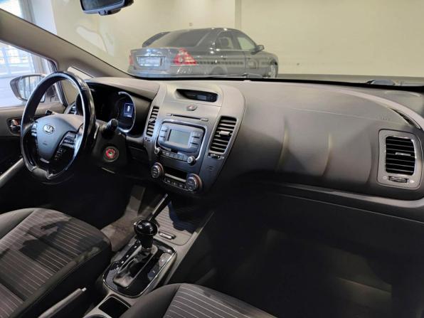 Kia Cerato III Рестайлинг (Classic) с пробегом 2017 года, цена 1 300 000 рублей, 137204 км, седан, Автокод Объявления