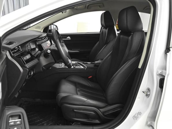 Omoda S5 с пробегом 2024 года, цена 1 568 000 рублей, 9668 км, седан, Автокод Объявления