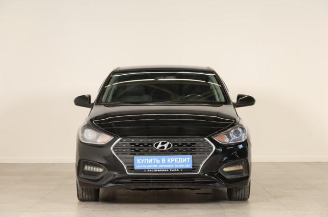 Hyundai Solaris II с пробегом 2019 года, цена 1 039 000 рублей, 259000 км, седан, Автокод Объявления