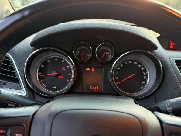 Opel Mokka I с пробегом 2013 года, цена 1 050 000 рублей, 164269 км, внедорожник, Автокод Объявления