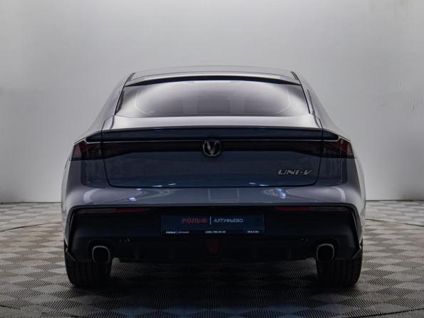Changan UNI-V I с пробегом 2023 года, цена 1 874 000 рублей, 45500 км, лифтбек, Автокод Объявления