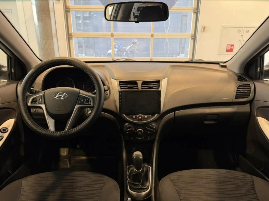 Hyundai Solaris I Рестайлинг Подольск  - изображение 17