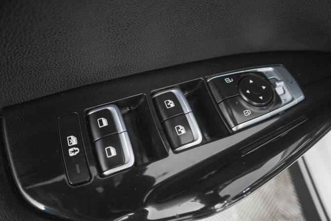 Kia K5 III с пробегом 2021 года, цена 3 079 000 рублей, 69000 км, седан, Автокод Объявления