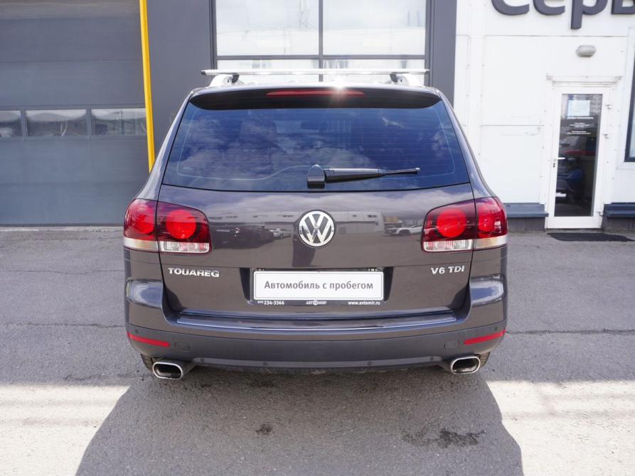 Volkswagen Touareg I Рестайлинг Москва  - изображение 6