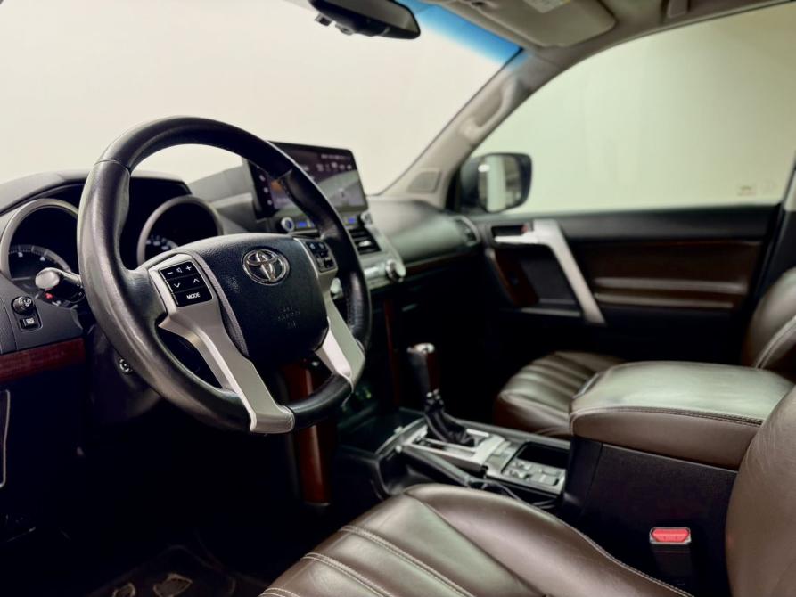 Toyota Land Cruiser Prado 150 Series Рестайлинг 1 Вологда  - изображение 11