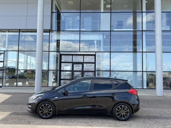 Kia Ceed II Рестайлинг с пробегом 2015 года, цена 1 040 000 рублей, 140000 км, хэтчбек, Автокод Объявления
