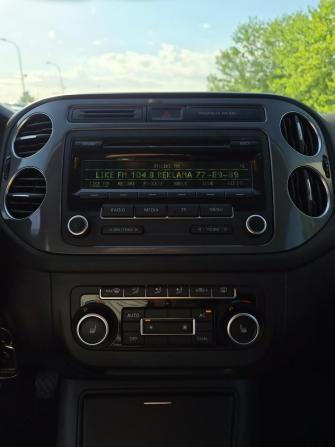 Volkswagen Tiguan I Рестайлинг с пробегом 2012 года, цена 980 000 рублей, 283685 км, внедорожник, Автокод Объявления