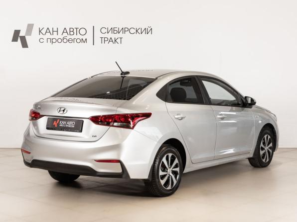 Hyundai Solaris II с пробегом 2018 года, цена 1 375 900 рублей, 118255 км, седан, Автокод Объявления