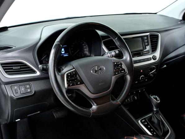 Hyundai Solaris II с пробегом 2017 года, цена 1 148 000 рублей, 134603 км, седан, Автокод Объявления
